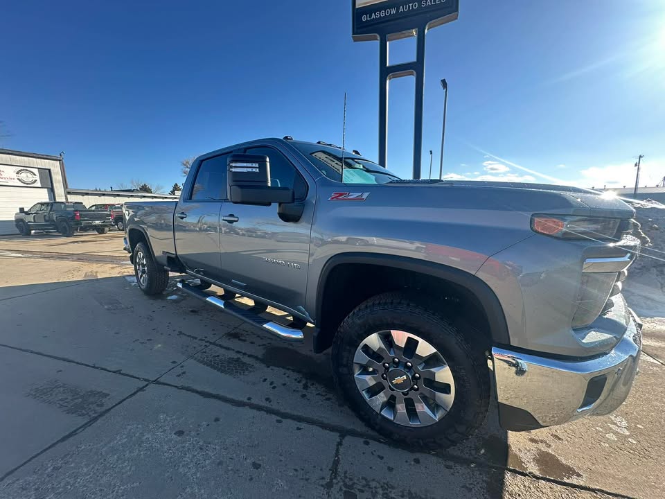 2026 Chevrolet Silverado 3500 HD LT