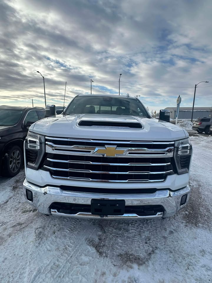 2024 Chevrolet Silverado 3500 HD LTZ