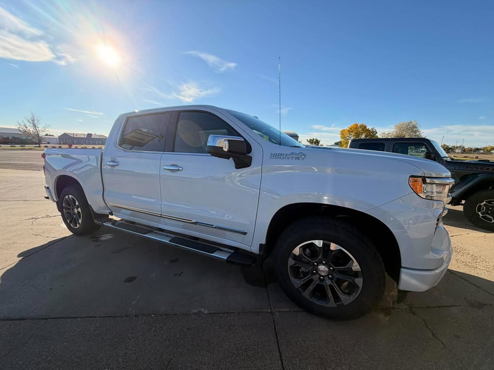 2026 Chevrolet Silverado 1500 High Country