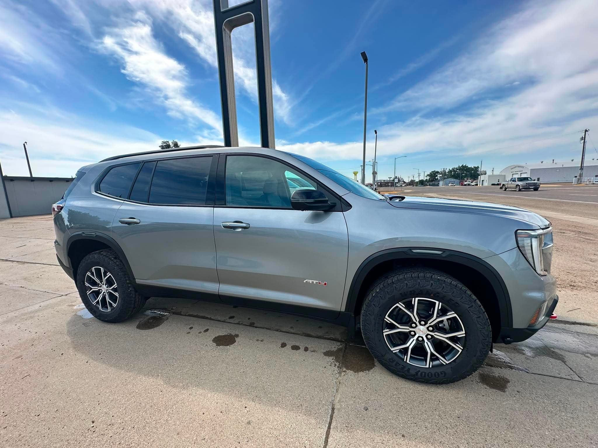 2026 GMC Acadia AT4