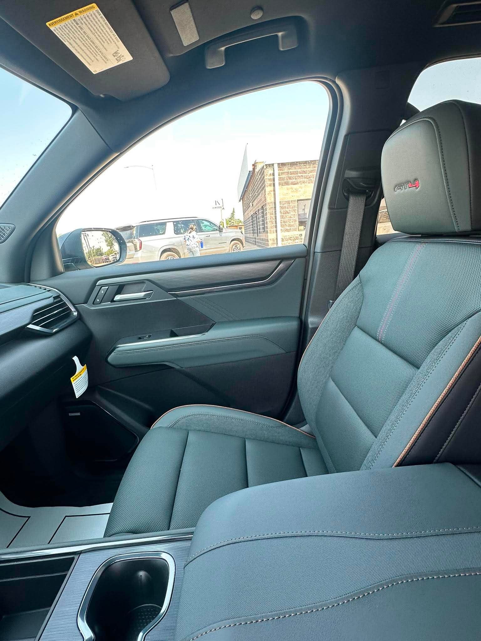 2026 GMC Acadia AT4