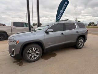 2022 GMC Acadia SLT