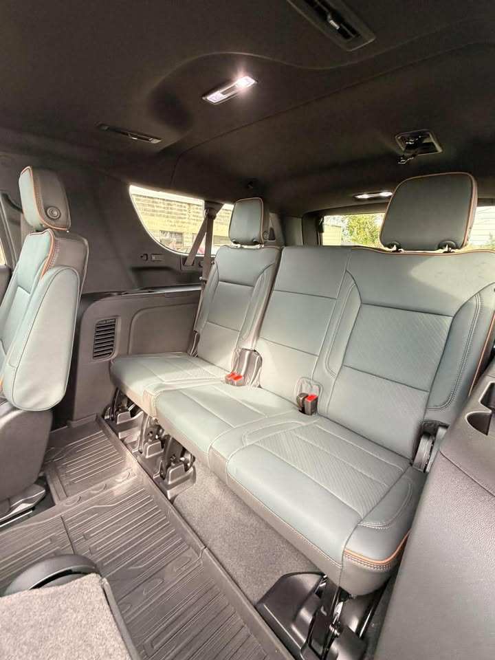 2027 GMC Yukon XL AT4
