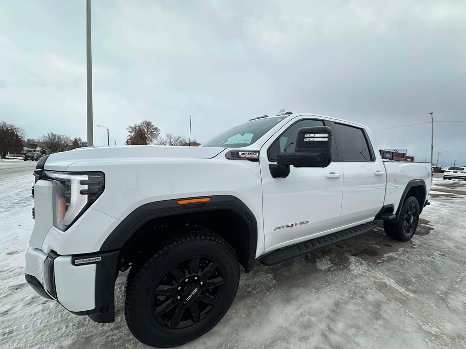 2024 GMC Sierra 2500 HD AT4