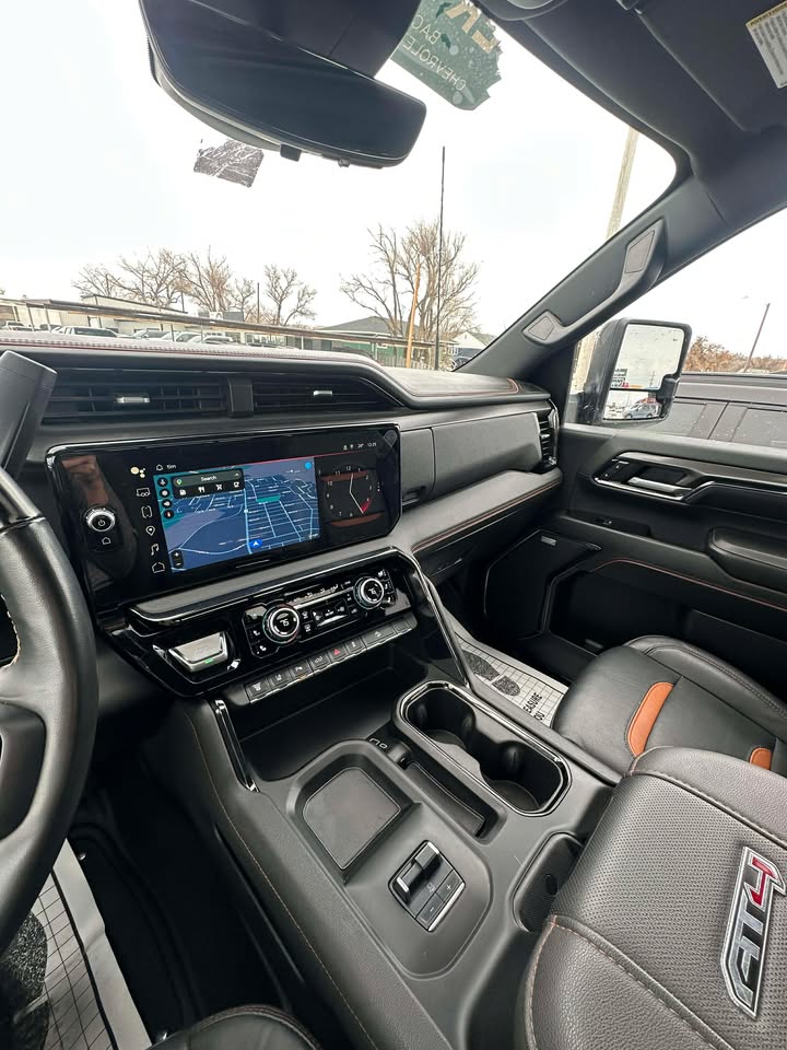 2024 GMC Sierra 2500 HD AT4