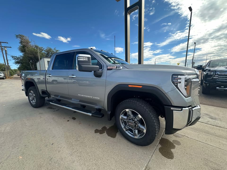2025 GMC Sierra 2500 HD SLT
