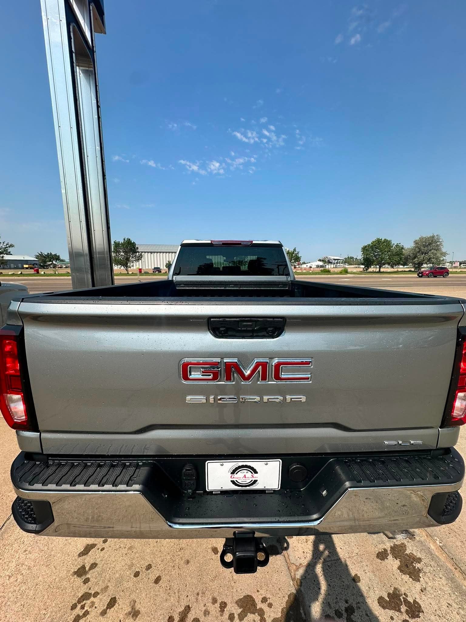 2026 GMC Sierra 3500 HD SLE