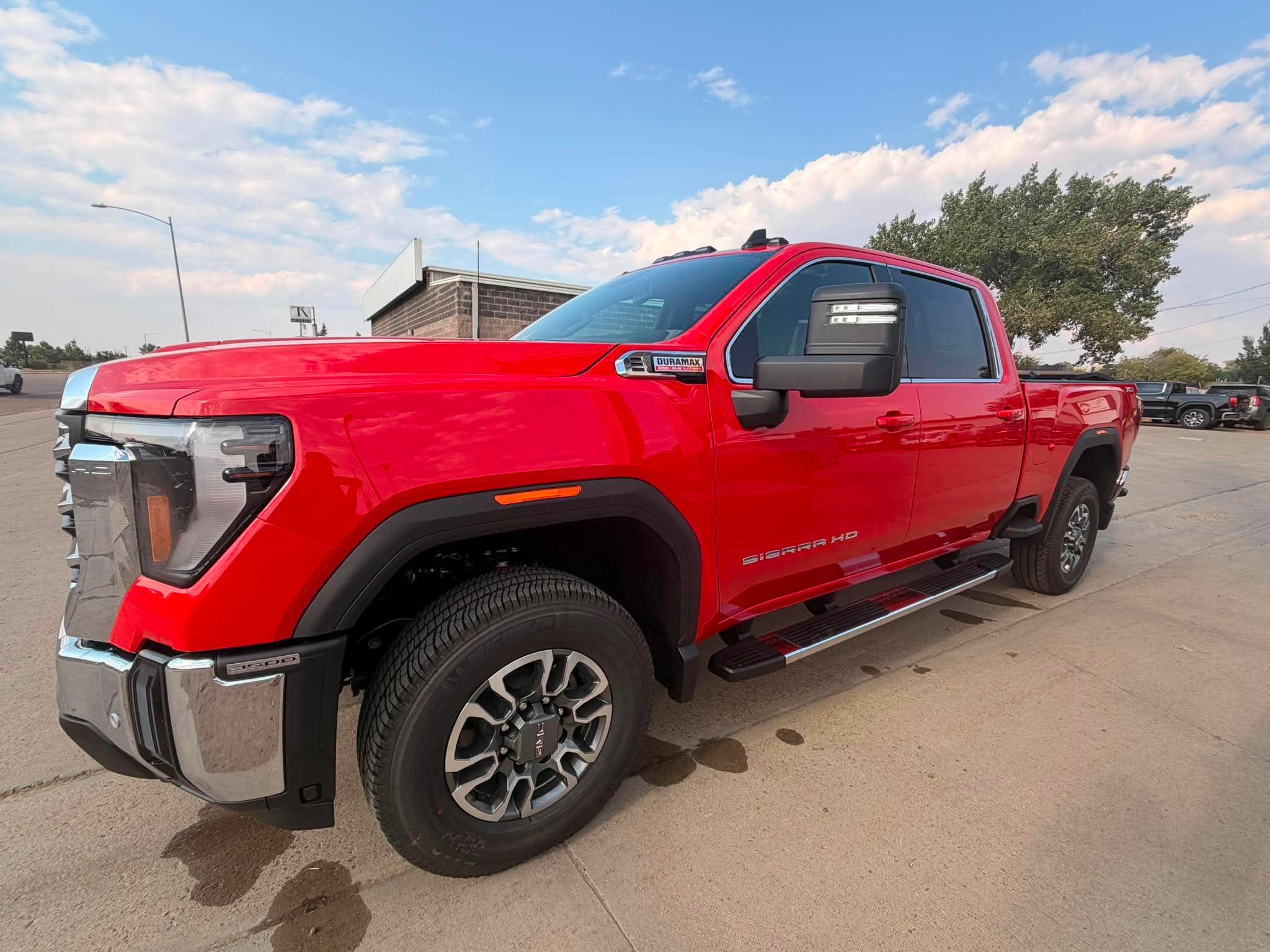 2026 GMC Sierra 3500 HD SLE