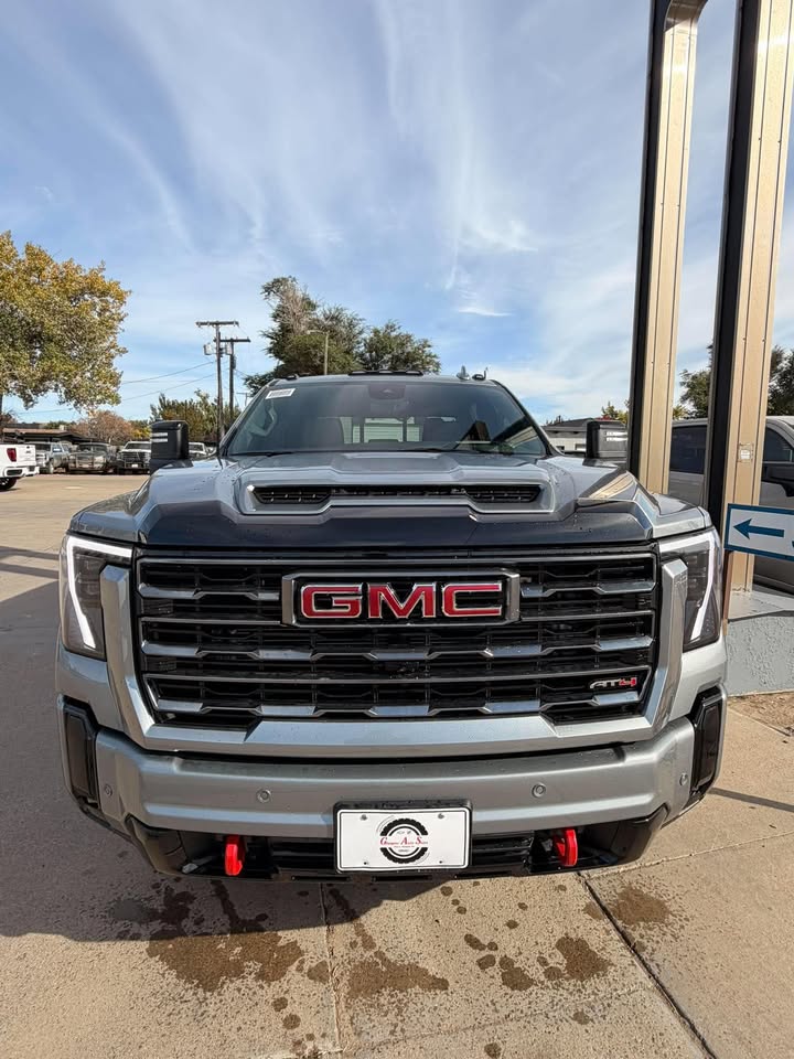 2026 GMC Sierra 3500 HD AT4