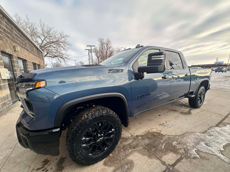 2026 Chevrolet Silverado 3500 HD LT