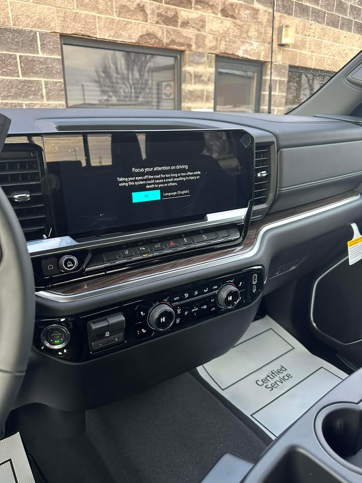 2026 Chevrolet Silverado 3500 HD LT