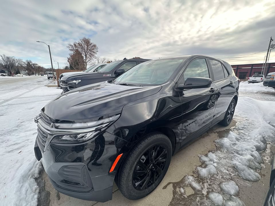 2024 Chevrolet Equinox LS