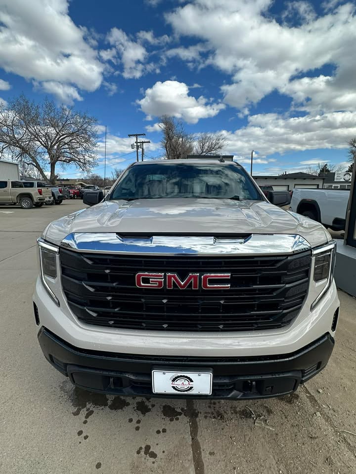 2026 GMC Sierra 1500 Pro