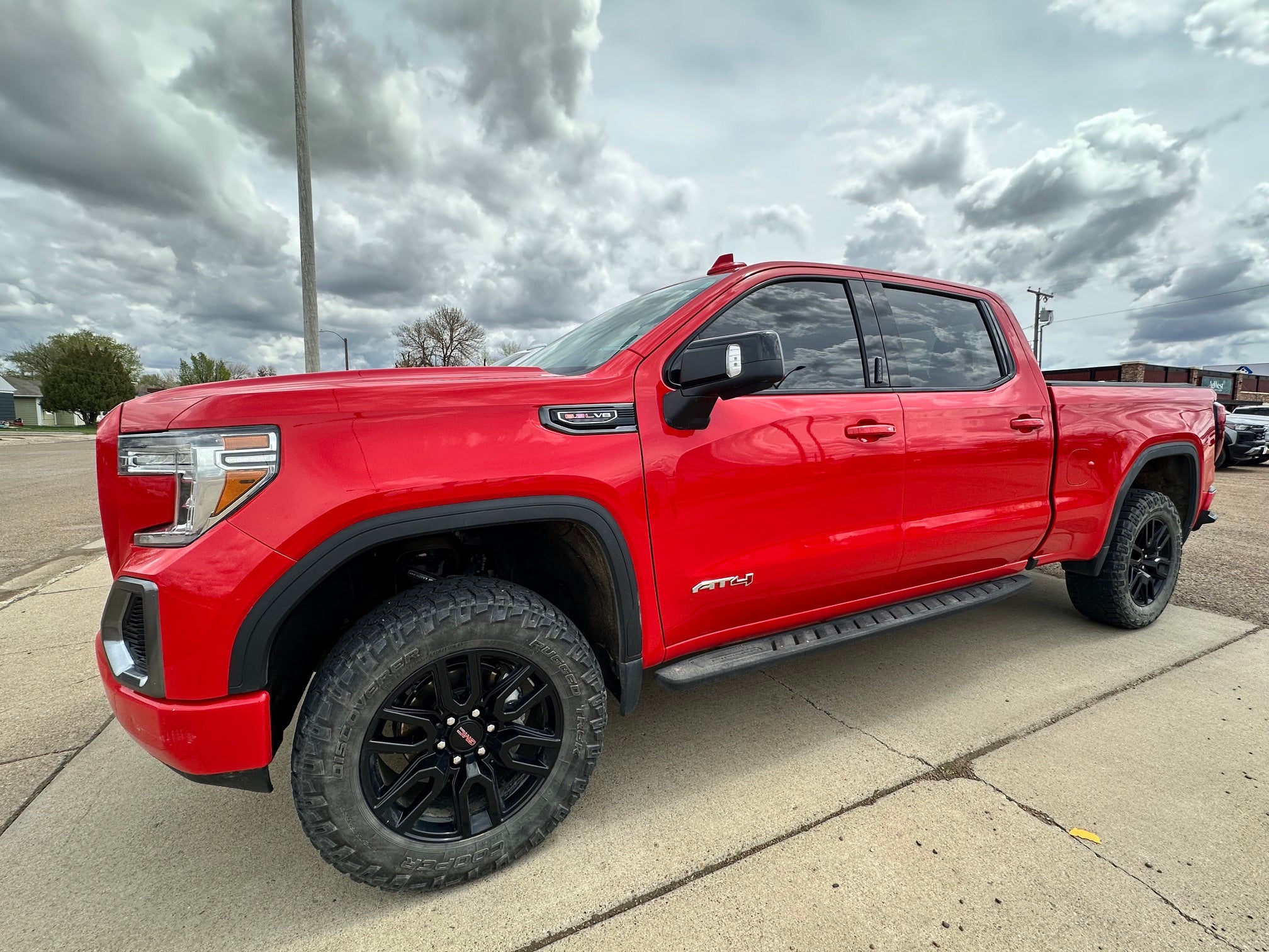 2021 GMC Sierra 4WD Crew Cab Short Box AT4's photo