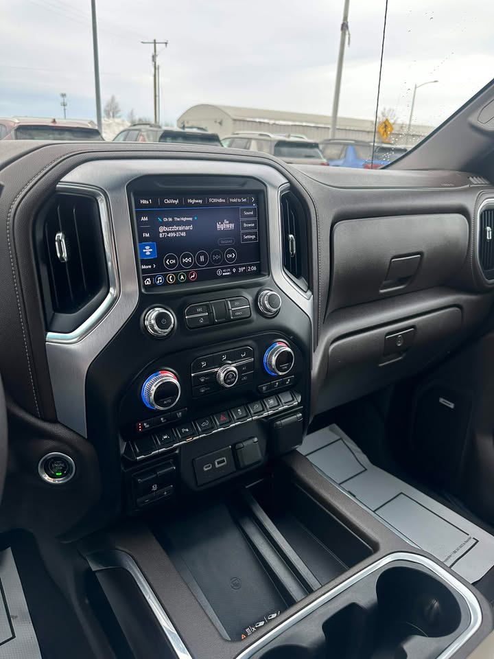 2022 GMC Sierra 1500 Limited SLT