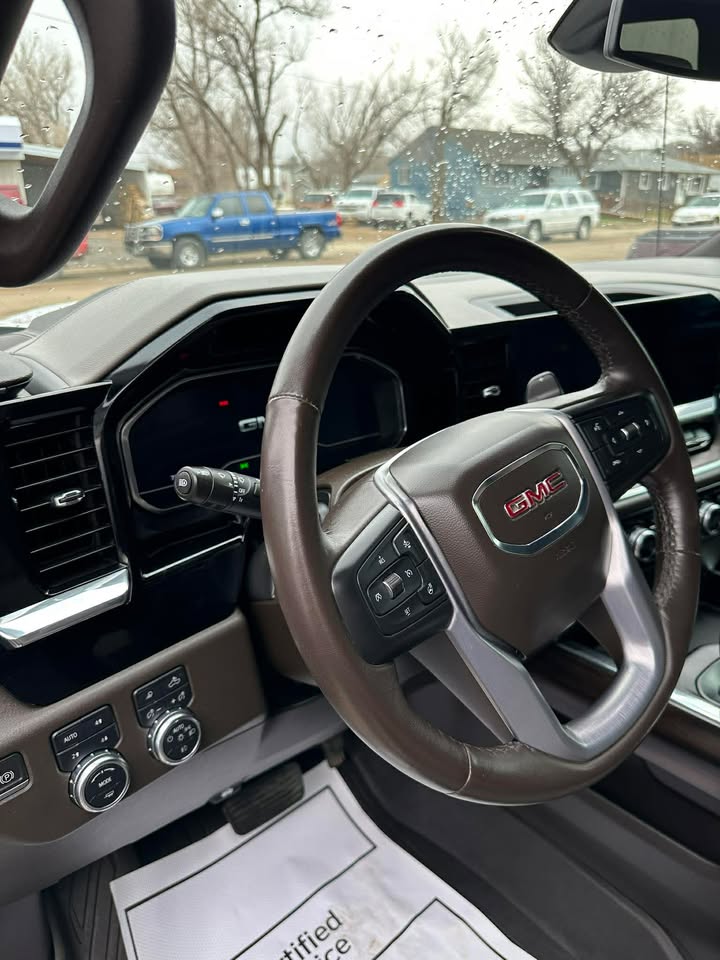 2023 GMC Sierra 1500 SLT