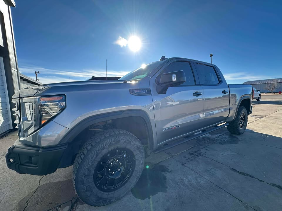 2023 GMC Sierra 1500 AT4X